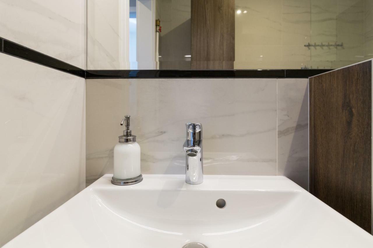 Executive 3 Bedroom Apartament By Your Freedom وارسو المظهر الخارجي الصورة